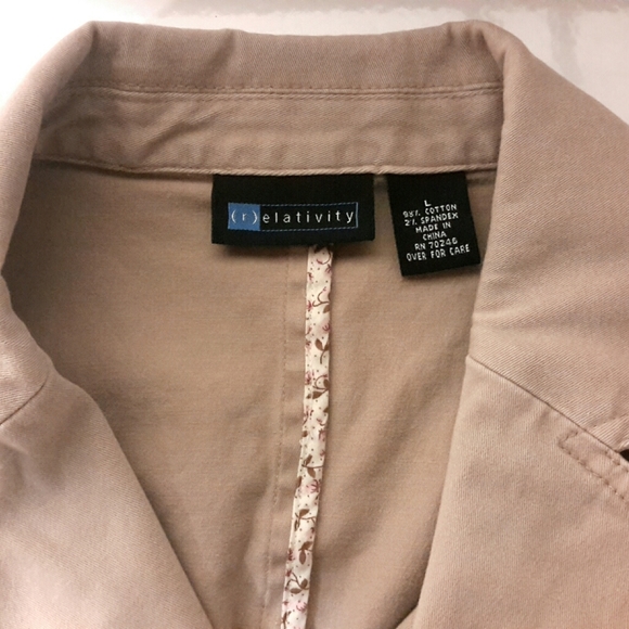 🧞‍♀️Relatively Jacket - Picture 3 of 3